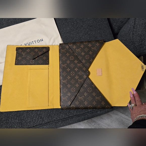 New Mark Folder - Picture 8 of 11